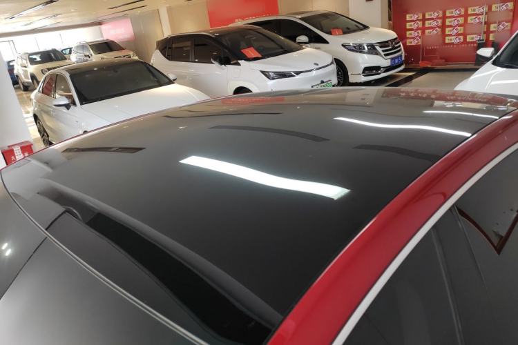 Used XPeng P7 2020 670N Roof