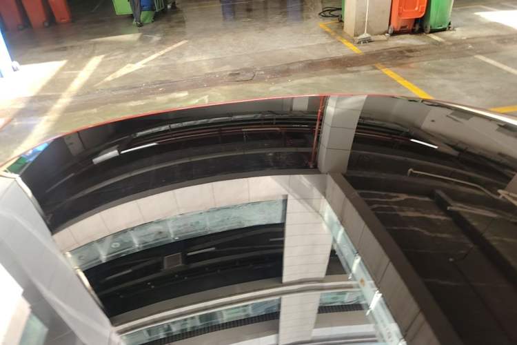 Used XPeng P7 2020 670E Roof