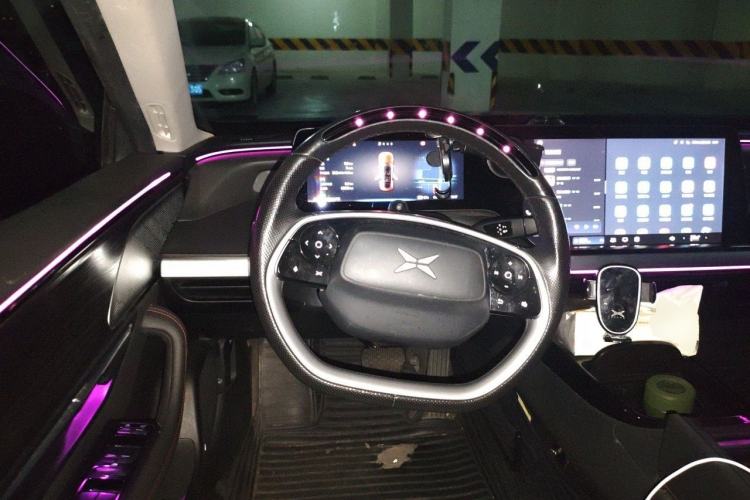 Used XPeng P7 2020 670E Steering Wheel