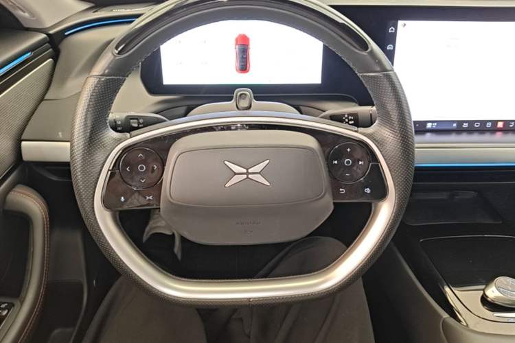Used XPeng P7 2020 670N Steering Wheel
