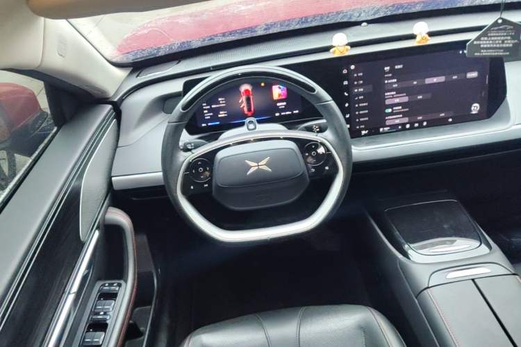 Used XPeng P7 2020 670N Steering Wheel
