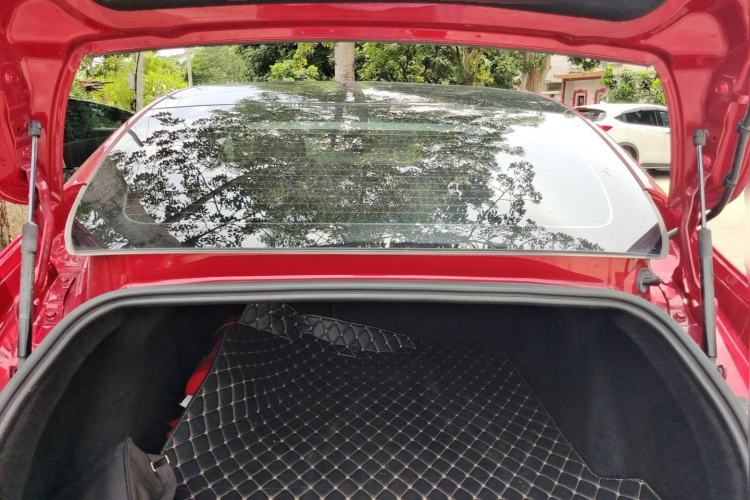 Used XPeng P7 2020 670N Trunk