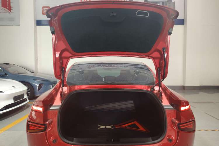 Used XPeng P7 2020 586N Trunk