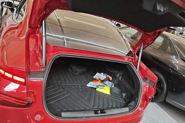 Used XPeng P7 2020 670E Trunk