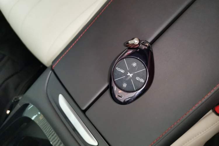 Used XPeng P7 2020 670E Vehicle Key