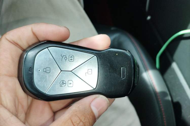 Used XPeng P7 2020 670E Vehicle Key