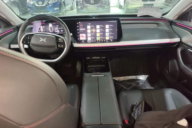 Used XPeng P7 2020 586N Center Console