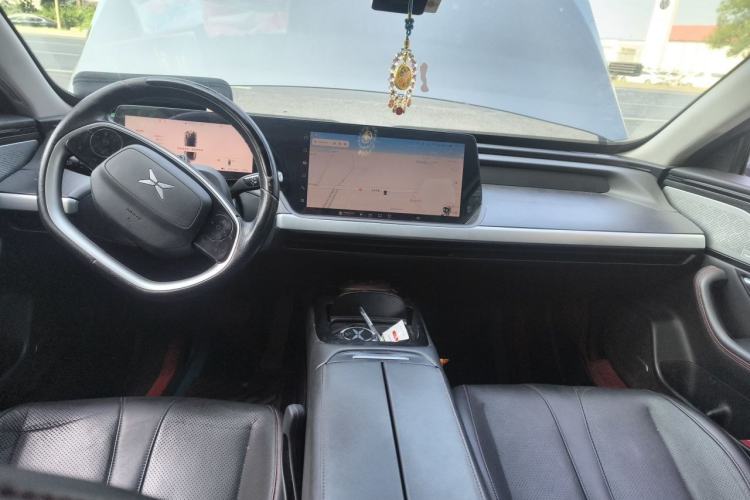 Used XPeng P7 2020 670E Center Console