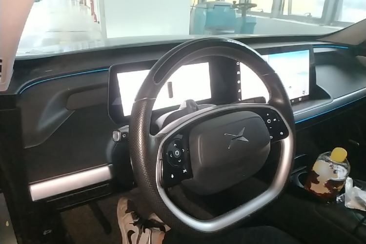 Used XPeng P7 2020 670N Center Console