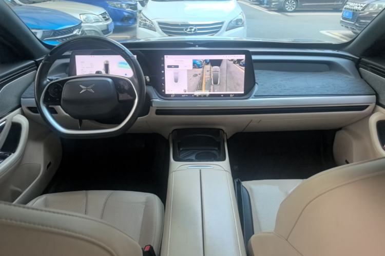 Used XPeng P7 2020 670N Center Console