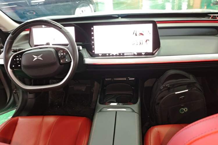 Used XPeng P7 2020 670N Center Console