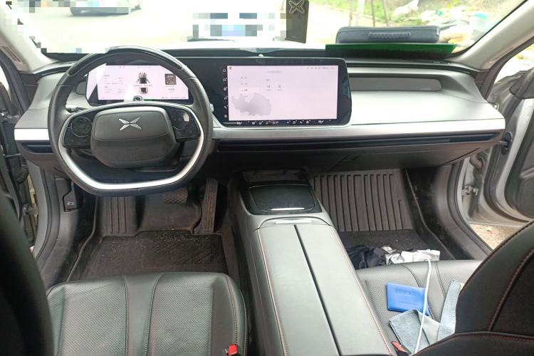 Used XPeng P7 2020 670N Center Console