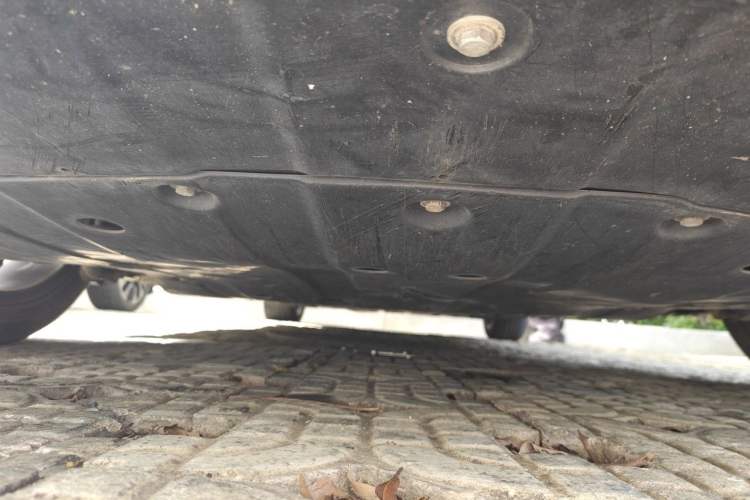 Used XPeng P7 2020 670N Chassis Front