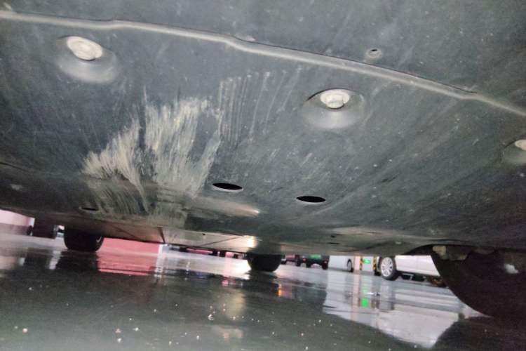 Used XPeng P7 2020 586N Chassis Front