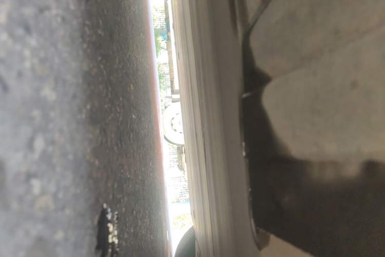 Used XPeng P7 2020 586N Chassis Front Right
