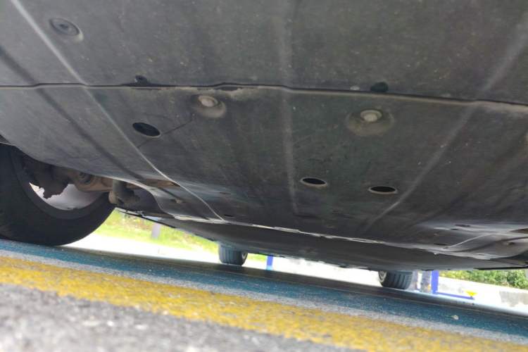 Used XPeng P7 2020 670E Chassis Front