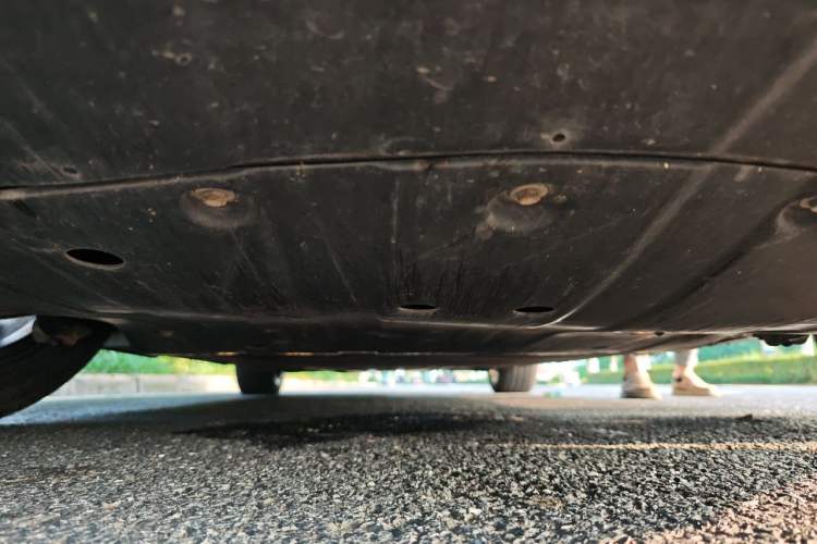 Used XPeng P7 2020 670N Chassis Front