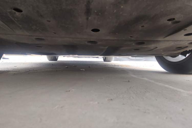 Used XPeng P7 2020 586E Chassis Rear