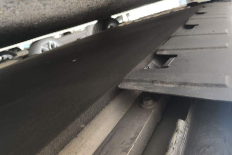 Used XPeng P7 2020 670N Chassis Rear Left