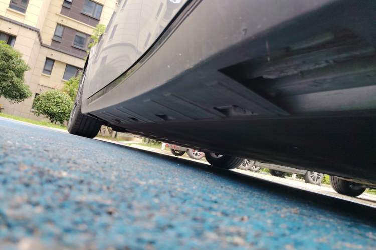 Used XPeng P7 2020 670E Chassis Rear Left