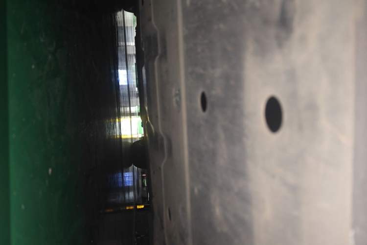 Used XPeng P7 2020 670E Chassis Rear