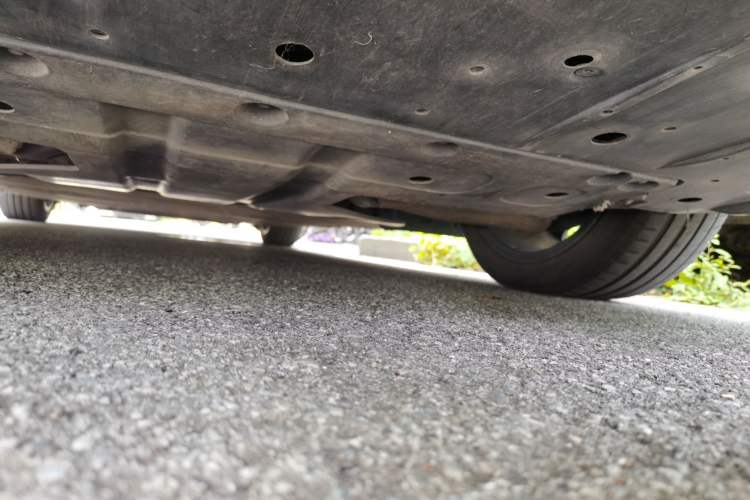Used XPeng P7 2020 706G Chassis Rear Right