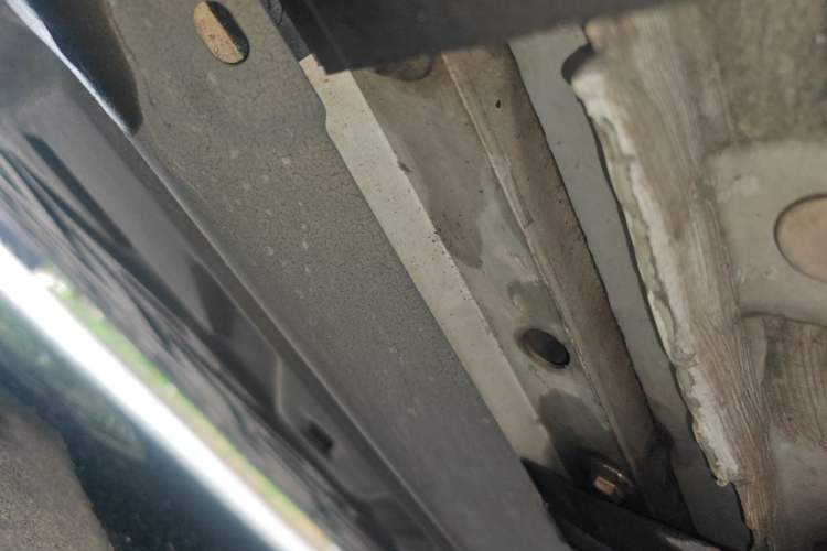 Used XPeng P7 2020 586N Chassis Rear Right
