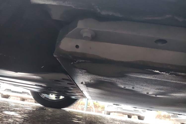Used XPeng P7 2020 670E Chassis Rear Right