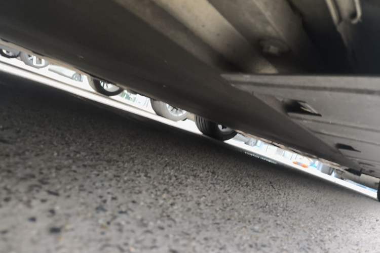 Used XPeng P7 2020 670N Chassis Rear Right
