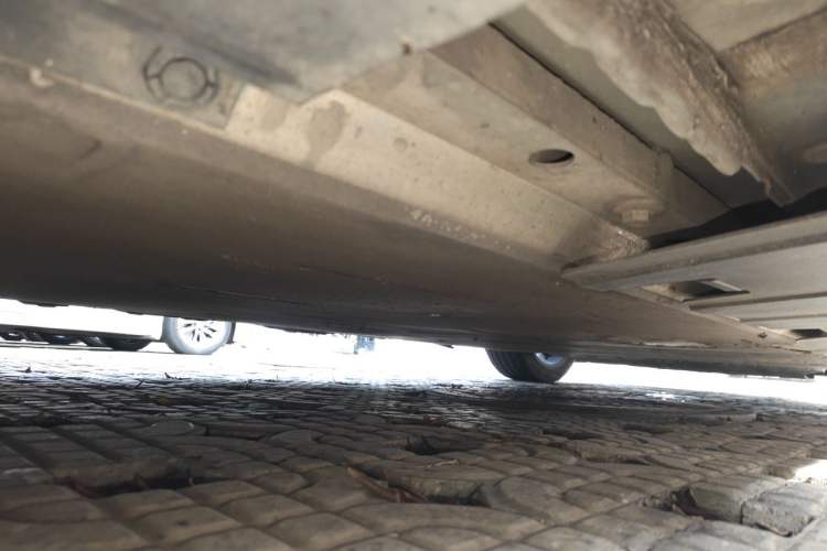 Used XPeng P7 2020 670N Chassis Rear Right