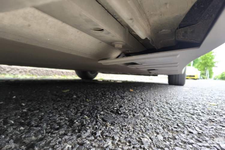 Used XPeng P7 2020 670N Chassis Rear Right