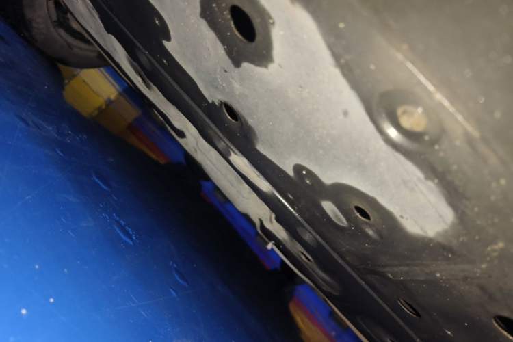 Used XPeng P7 2020 586N Chassis Rear
