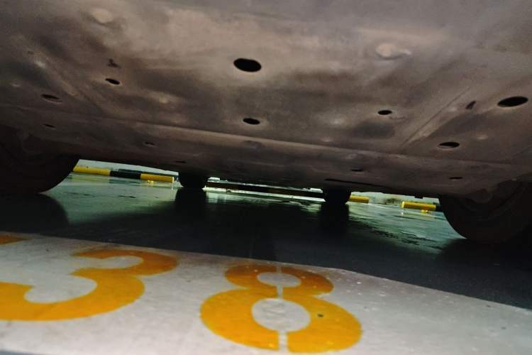 Used XPeng P7 2020 586N Chassis Rear