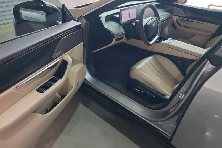 Used XPeng P7 2020 670N Driver Seat