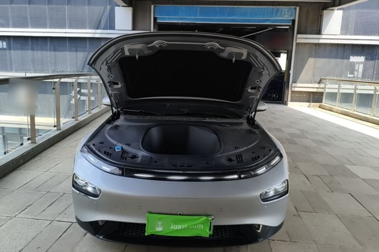 Used XPeng P7 2020 586N Engine Bay