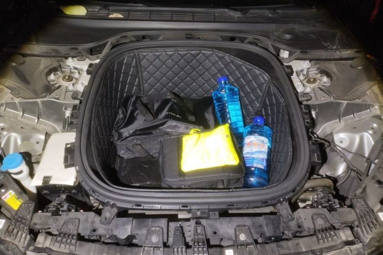 Used XPeng P7 2020 586N Engine Bay