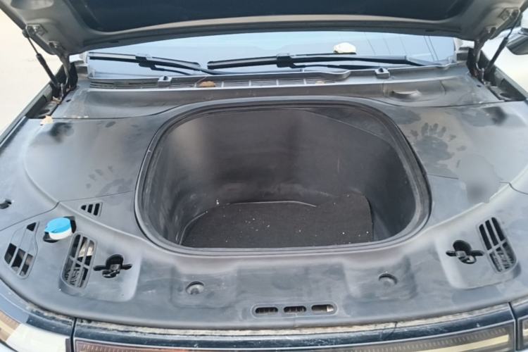Used XPeng P7 2020 670N Engine Bay