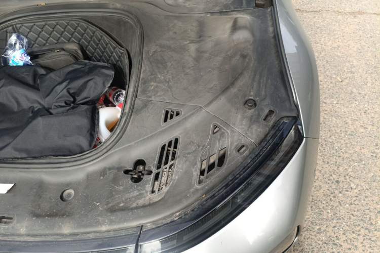 Used XPeng P7 2020 670N Engine Bay Left