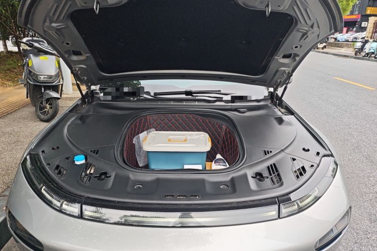Used XPeng P7 2020 670E Engine Bay