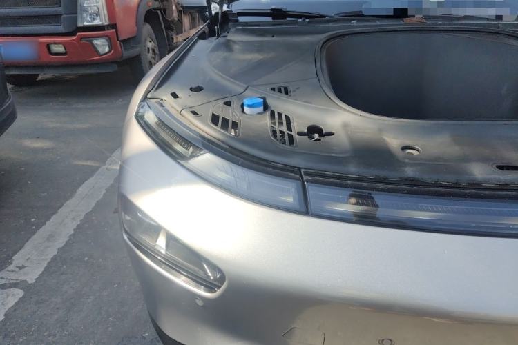 Used XPeng P7 2020 586N Engine Bay Right