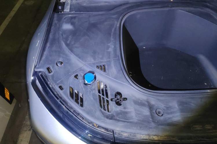 Used XPeng P7 2020 706G Engine Bay Right