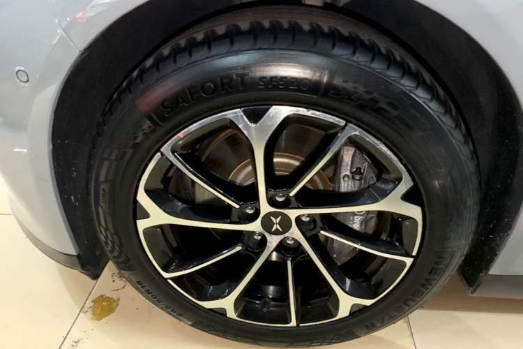 Used XPeng P7 2020 670N Exterior 4