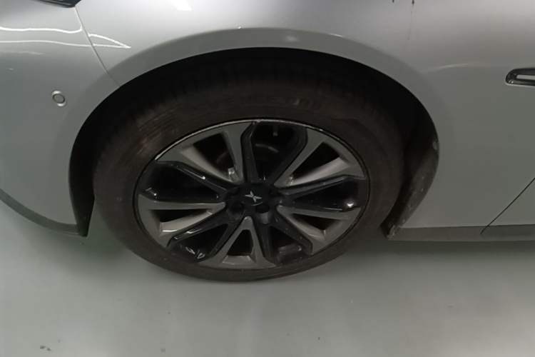 Used XPeng P7 2020 670N Exterior 4