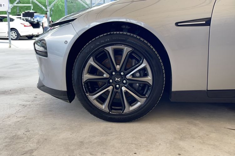 Used XPeng P7 2020 670N Exterior 5