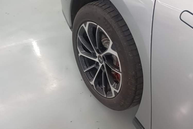 Used XPeng P7 2020 670N Exterior 5