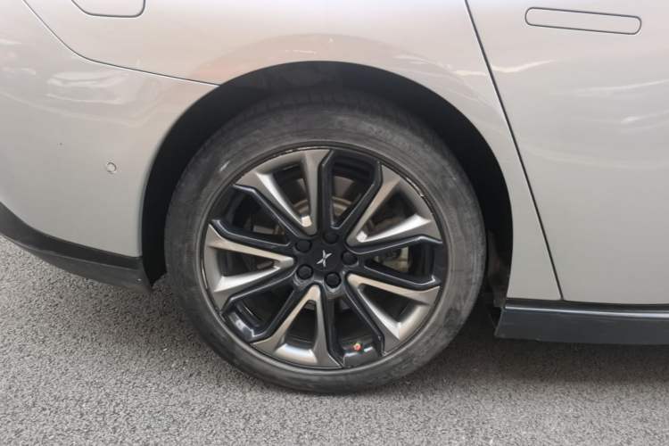 Used XPeng P7 2020 670N Exterior 5