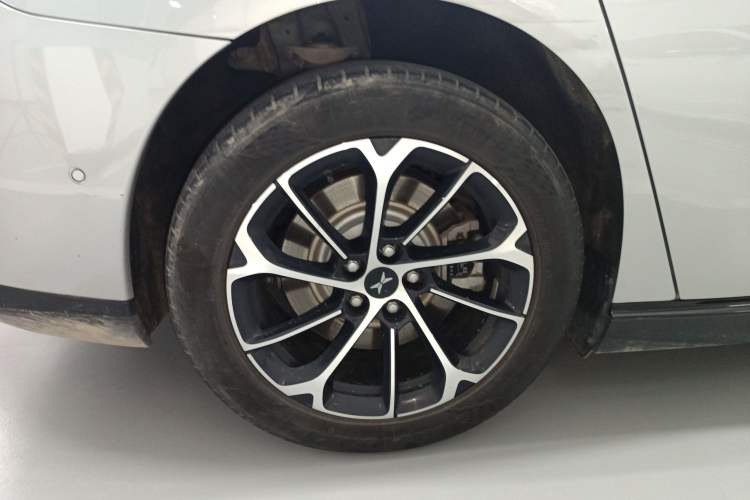 Used XPeng P7 2020 670N Exterior 8