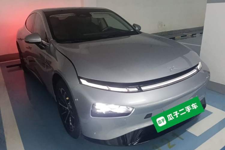 Used XPeng P7 2020 586N Front Right 45 Deg
