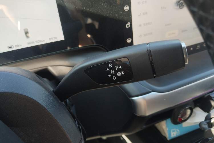 Used XPeng P7 2020 670E Gear Lever