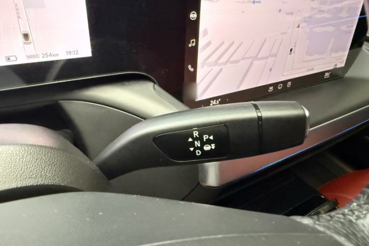 Used XPeng P7 2020 670N Gear Lever